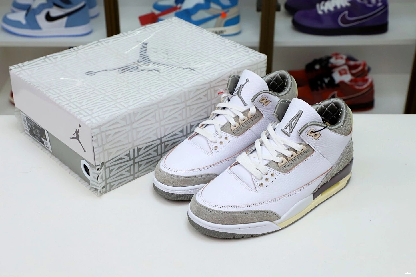 AIR X JORDAN WMNS 3 MANIÉRE 0109